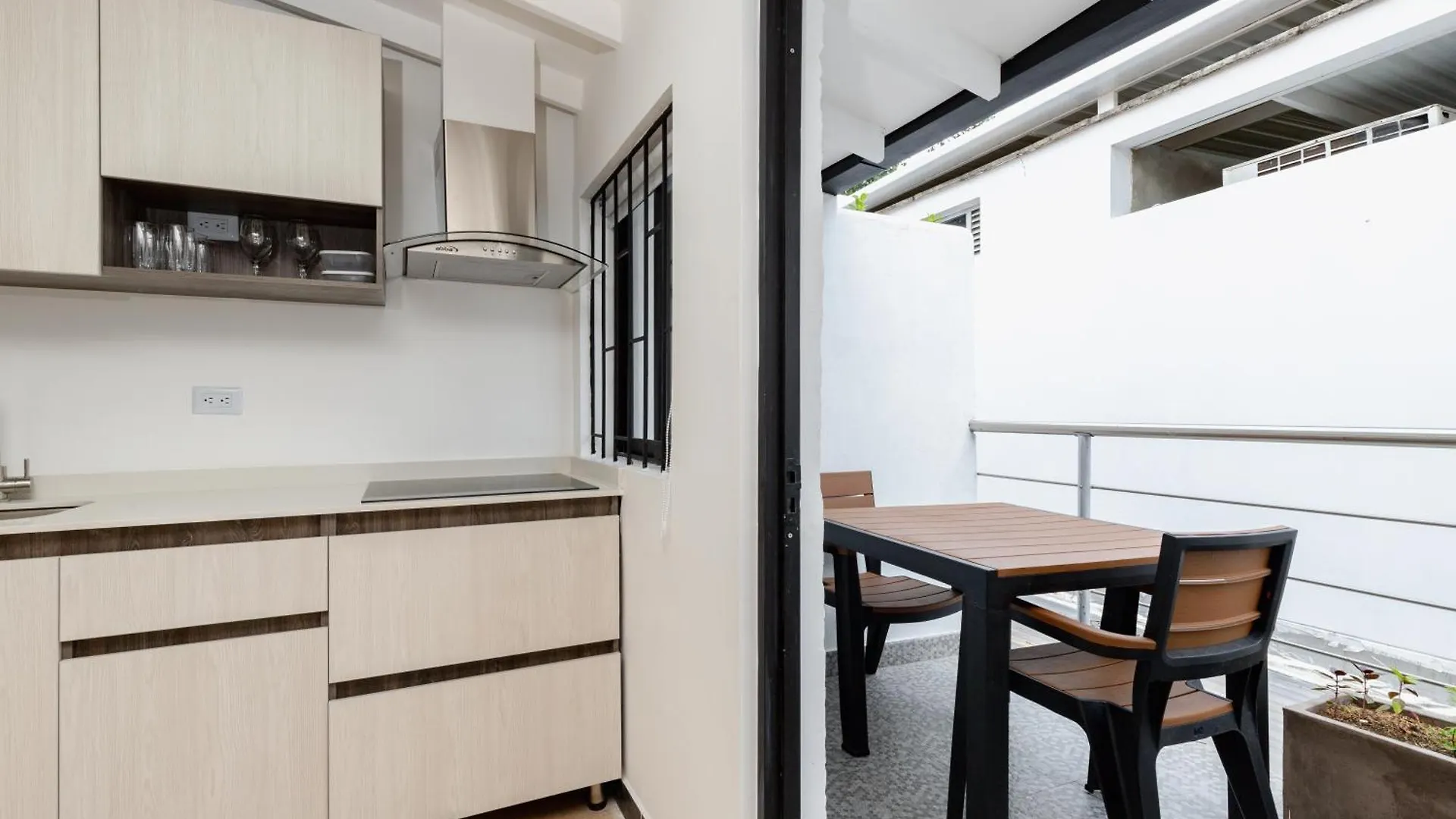Hermosos Aptos En Patio Bonito, Poblado ميديلين شقة