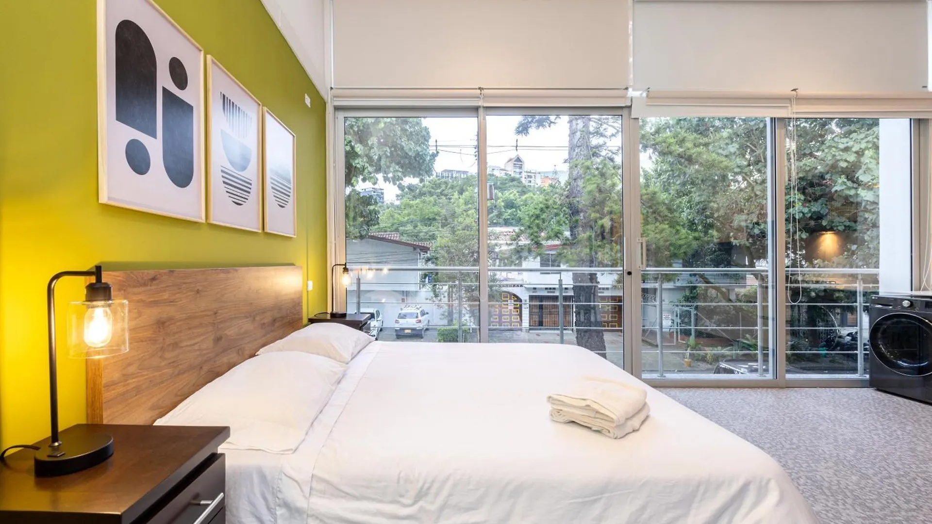 Hermosos Aptos En Patio Bonito, Poblado ميديلين 0*,  كولومبيا