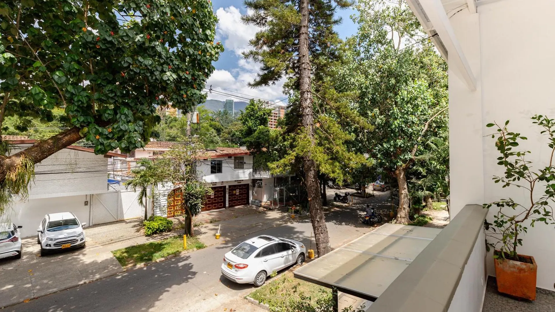Hermosos Aptos En Patio Bonito, Poblado メデジン