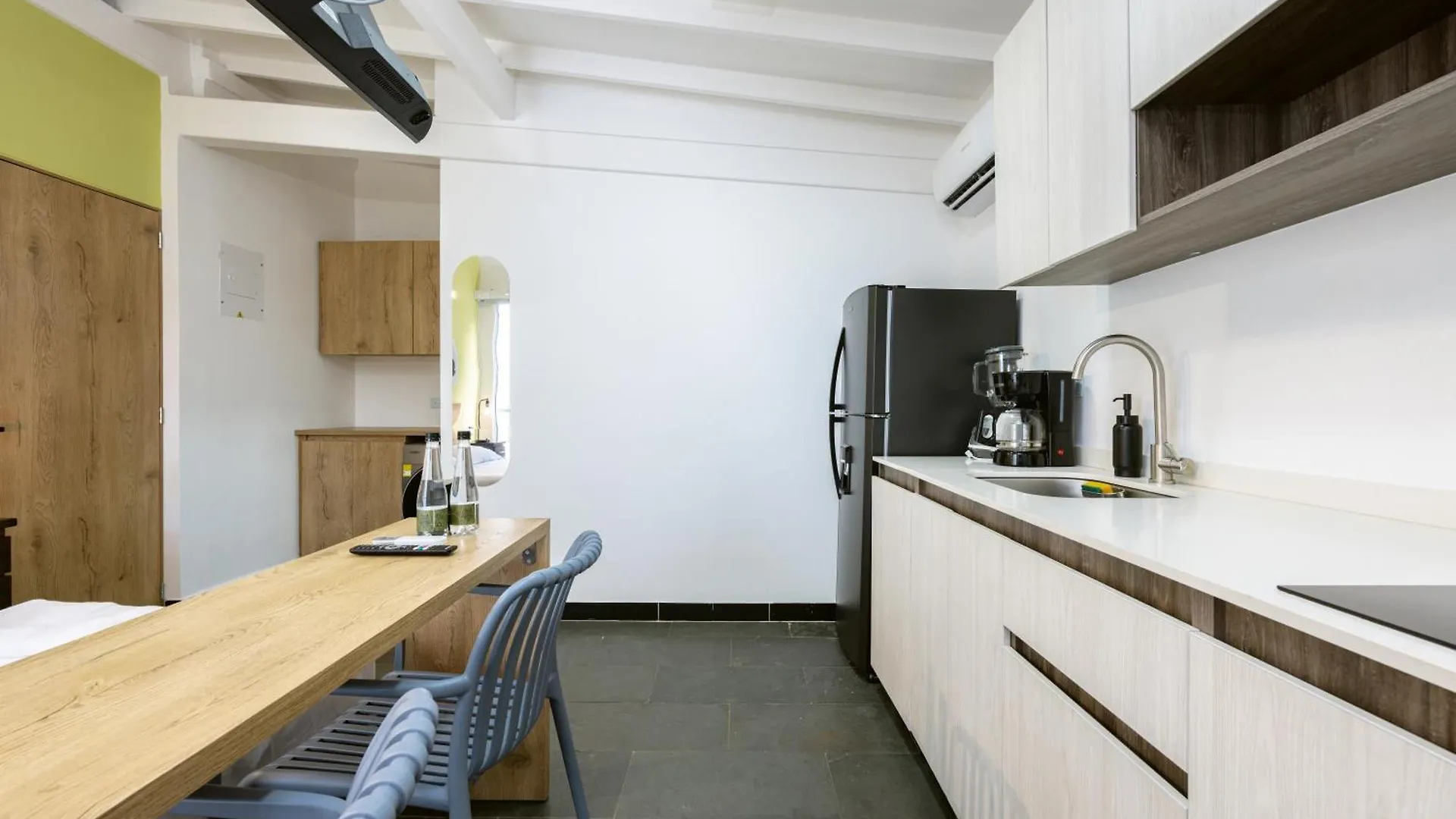 Hermosos Aptos En Patio Bonito, Poblado Medellín Apartamento