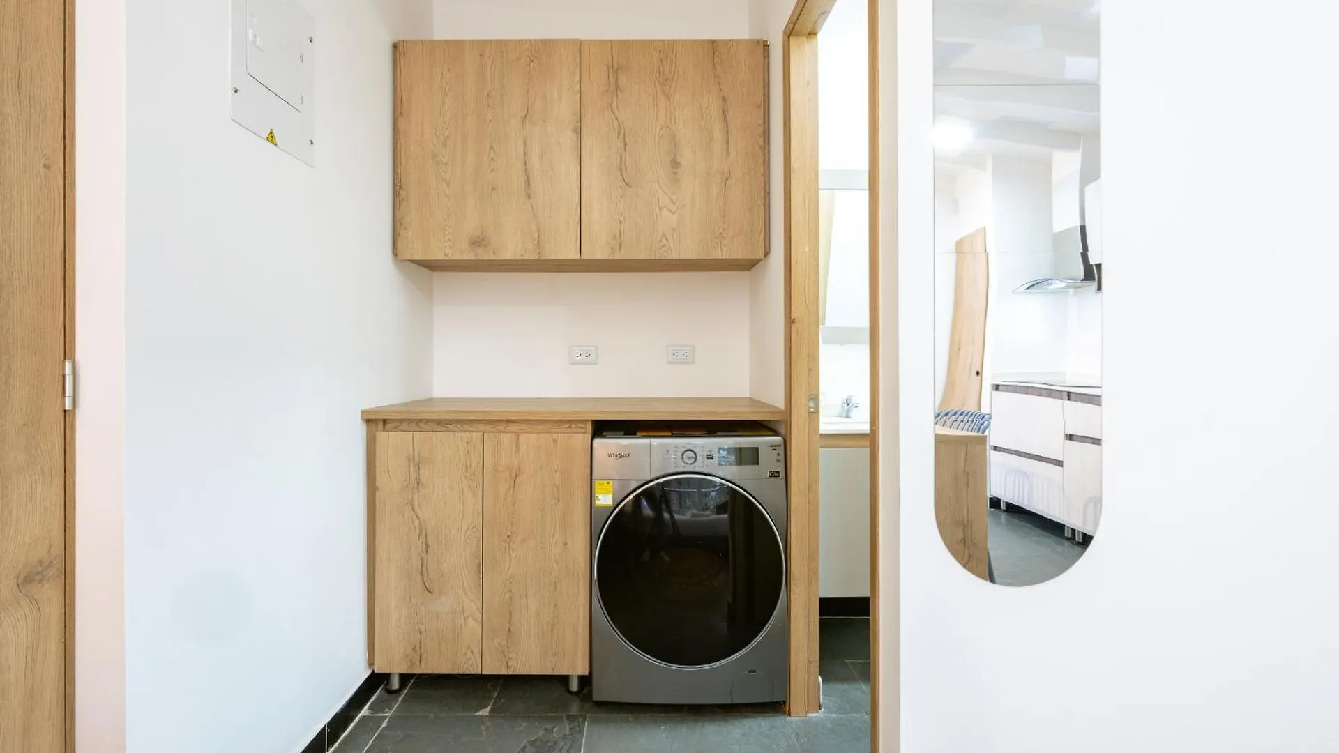 Apartamento Hermosos Aptos En Patio Bonito, Poblado Medellín