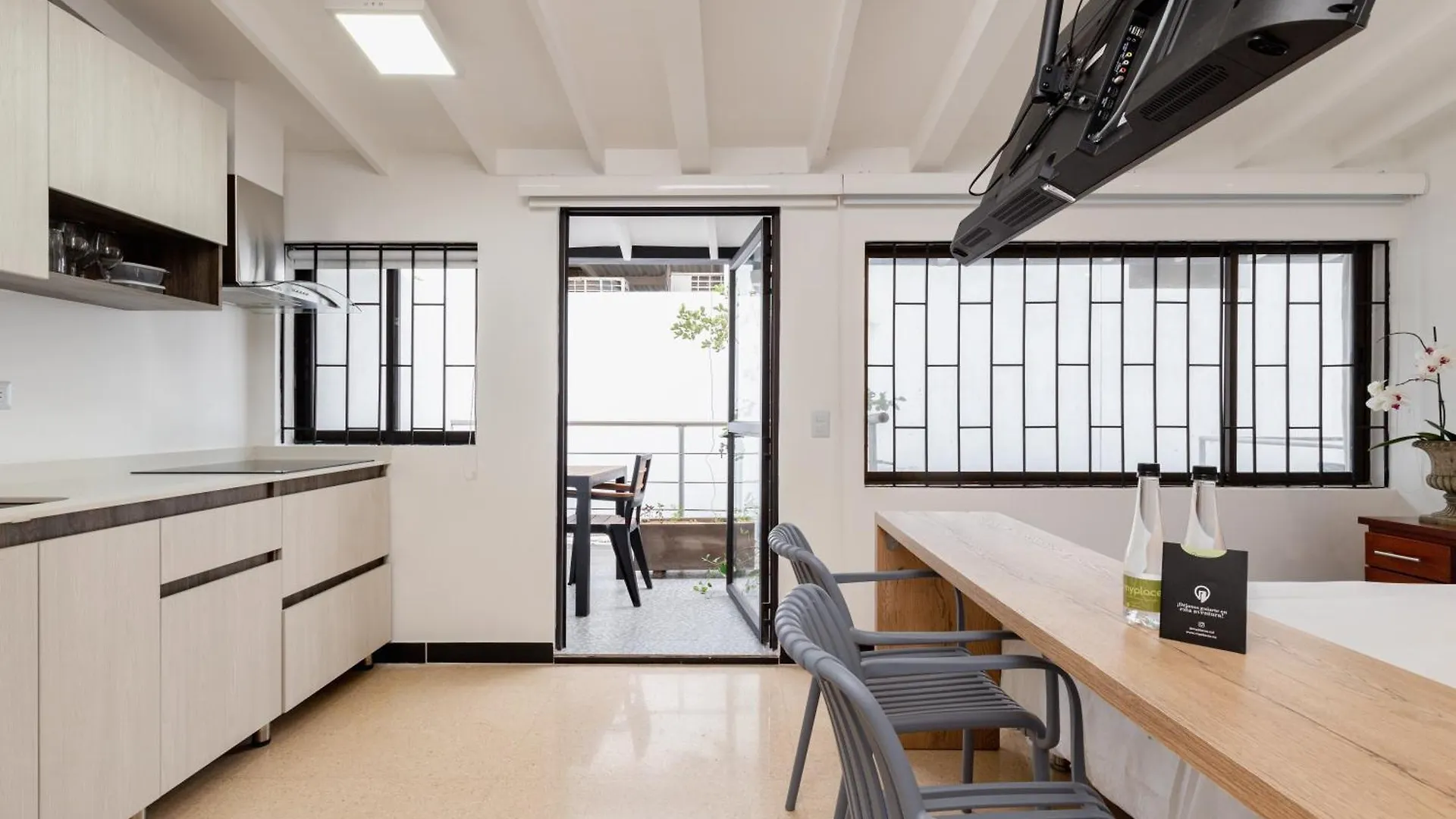 Apartamento Hermosos Aptos En Patio Bonito, Poblado Medellín