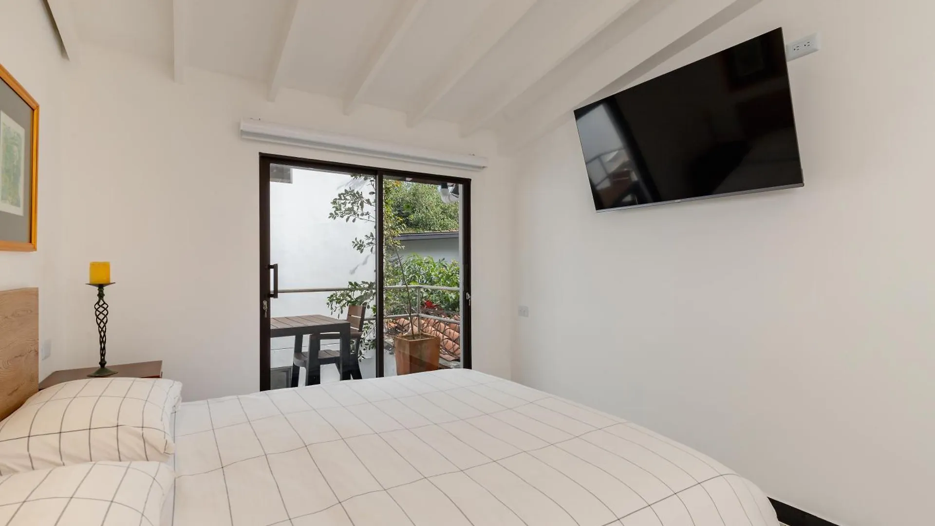 Apartamento Hermosos Aptos En Patio Bonito, Poblado Medellín Colombia