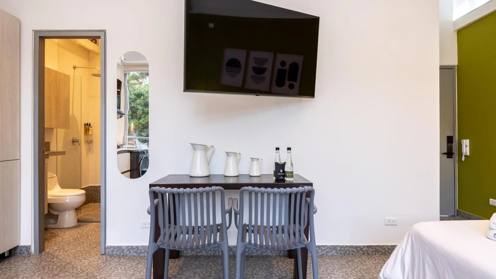 Apartamento Hermosos Aptos En Patio Bonito, Poblado Medellín
